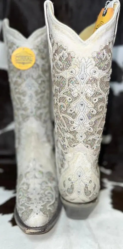 CORRAL WOMEN'S WHITE GLITTERED INLAY AND CRYSTALS SNIP TOE WEDDING COWBOY BOOT Cuadra