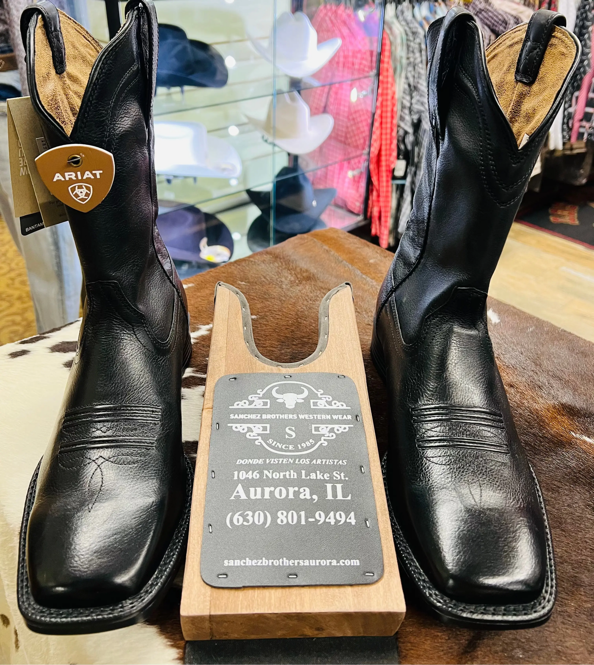 Ariat Alden Men's Wide Square Toe Boot Ariat