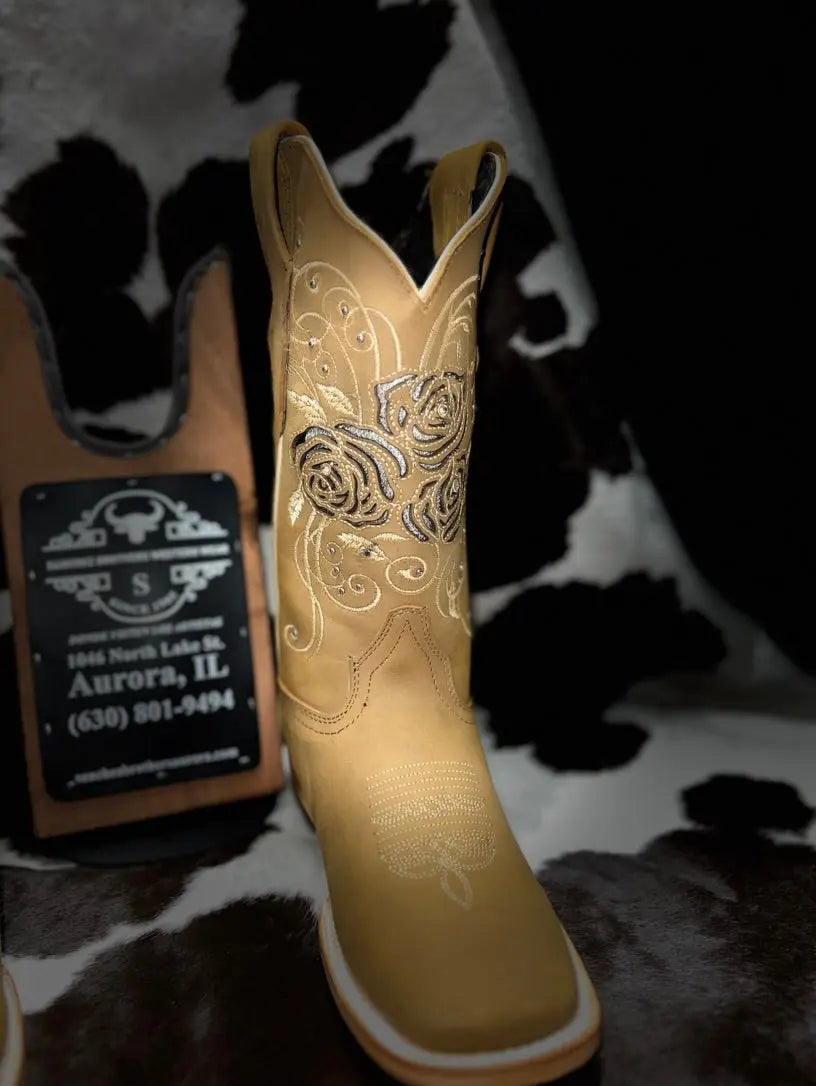 Cuatrero Dama Rosas Lazer Cobre Sanchez Brothers Western Wear Aurora